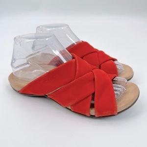 Vionic Juno Red Suede Comfort Sandals Size 7